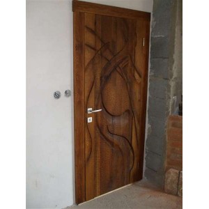 Umelecké vyrezavane dvere